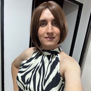 Meet your Posher, Victoria